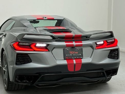 Used 2023 Chevrolet Corvette Stingray Premium Conv w/ Z51 Performance Package RWD image 38