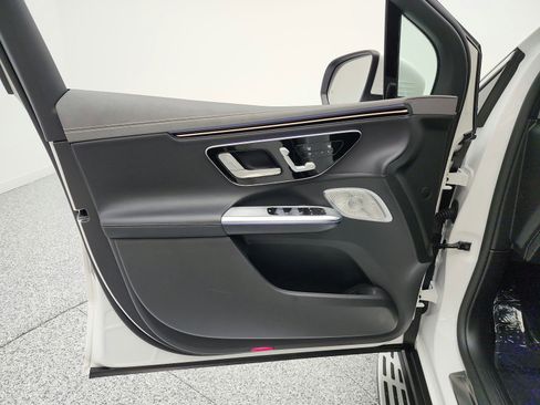 Certified 2025 Mercedes-Benz EQE 350+ SUV image 15