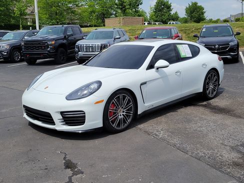Used 2015 Porsche Panamera GTS AWD/4WD image 2