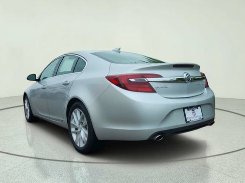 Used 2016 Buick Regal FWD image 5
