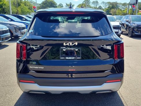New 2026 Kia Sorento LX FWD image 5