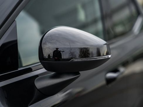 New 2026 Volvo EX30 Plus image 15