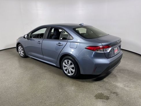 Certified 2022 Toyota Corolla LE image 5