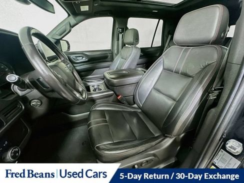 Used 2021 Chevrolet Tahoe RST w/ Luxury Package AWD/4WD image 27