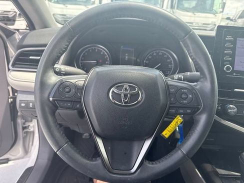 Used 2024 Toyota Camry SE FWD image 6