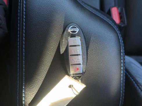 Used 2021 Nissan Leaf SL Plus image 23