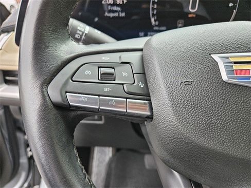 Certified 2024 Cadillac XT4 Premium Luxury image 28