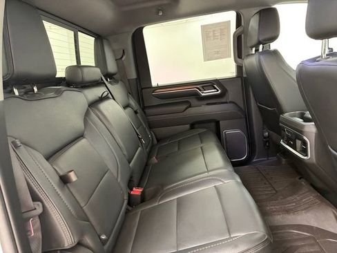 Used 2024 GMC Sierra 3500 Denali w/ Denali Reserve Package AWD/4WD image 16