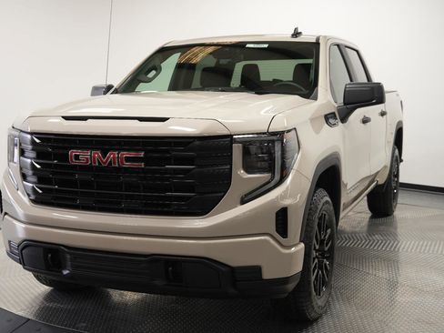 New 2026 GMC Sierra 1500 Pro image 3