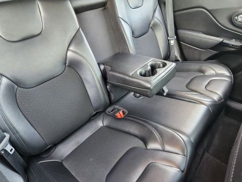 Certified 2021 Jeep Cherokee Latitude Plus FWD image 26