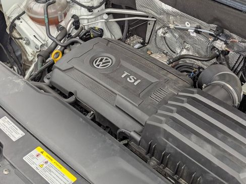 Certified 2023 Volkswagen Atlas Cross Sport SE image 36