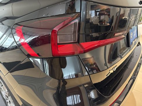 Certified 2025 BMW X1 xDrive28i w/ Convenience Package image 8