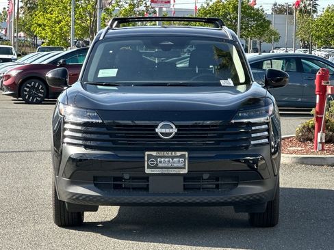 New 2026 Nissan Kicks SV w/ Charging Package image 6