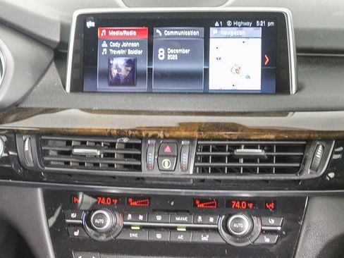 Used 2018 BMW X5 xDrive35i image 15