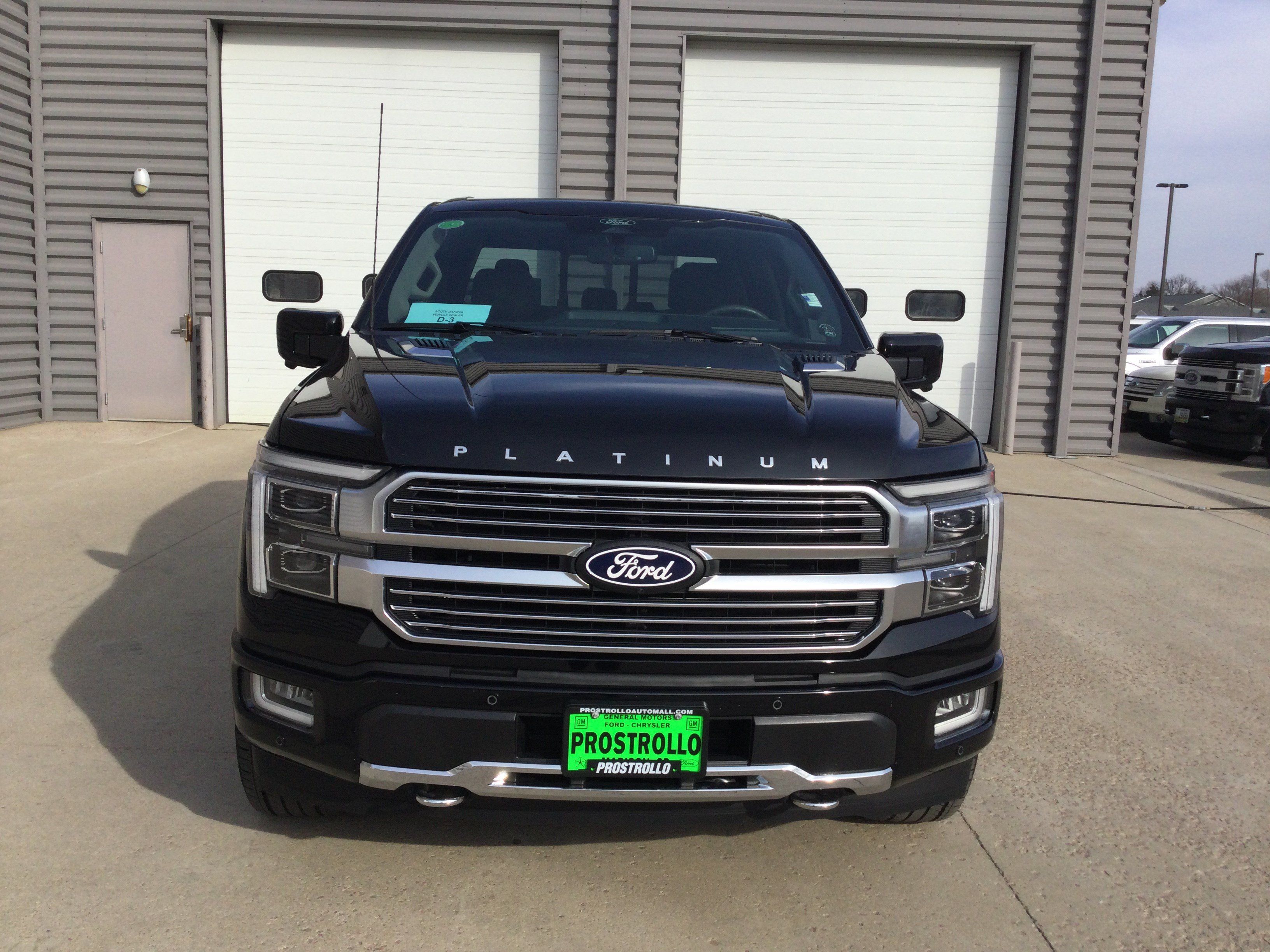 Used 2024 Ford F150 Platinum w/ Equipment Group 703A Plus AWD/4WD image 3