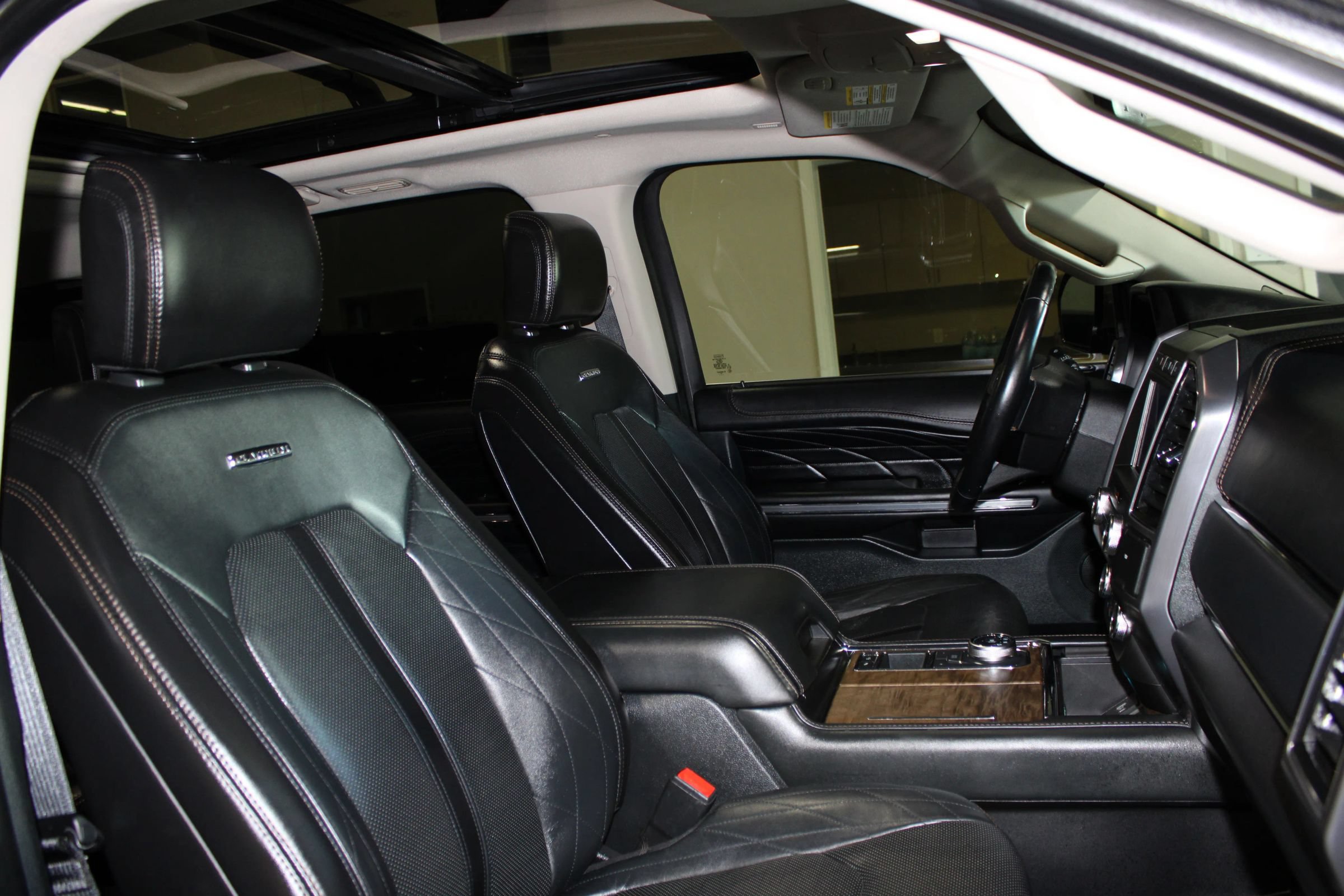 Used 2020 Ford Expedition Platinum RWD image 41