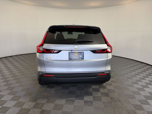Used 2025 Honda CR-V LX image 5