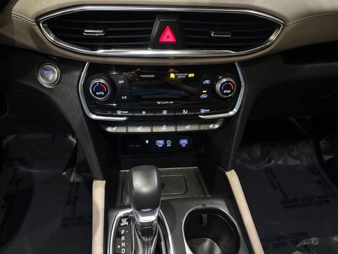 Used 2020 Hyundai Santa Fe Limited AWD/4WD image 28