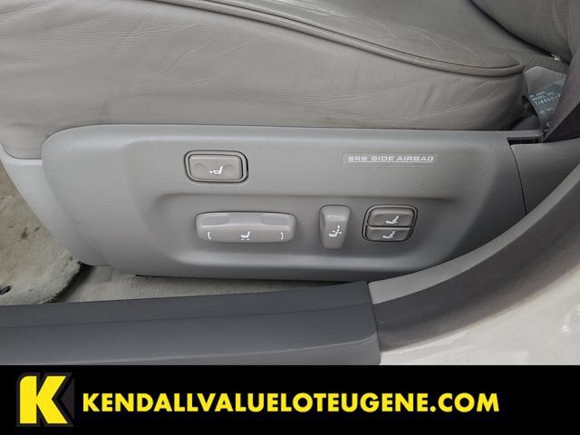Used 2006 Lexus LS 430 w/ Modern Luxury Pkg RWD image 24