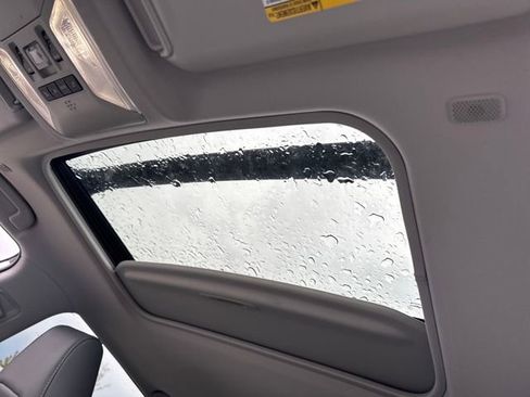 Used 2025 Toyota RAV4 XLE Premium image 18