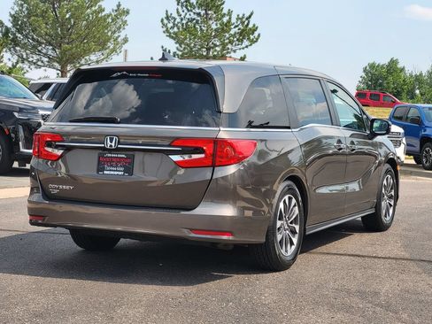Used 2021 Honda Odyssey EX-L image 4