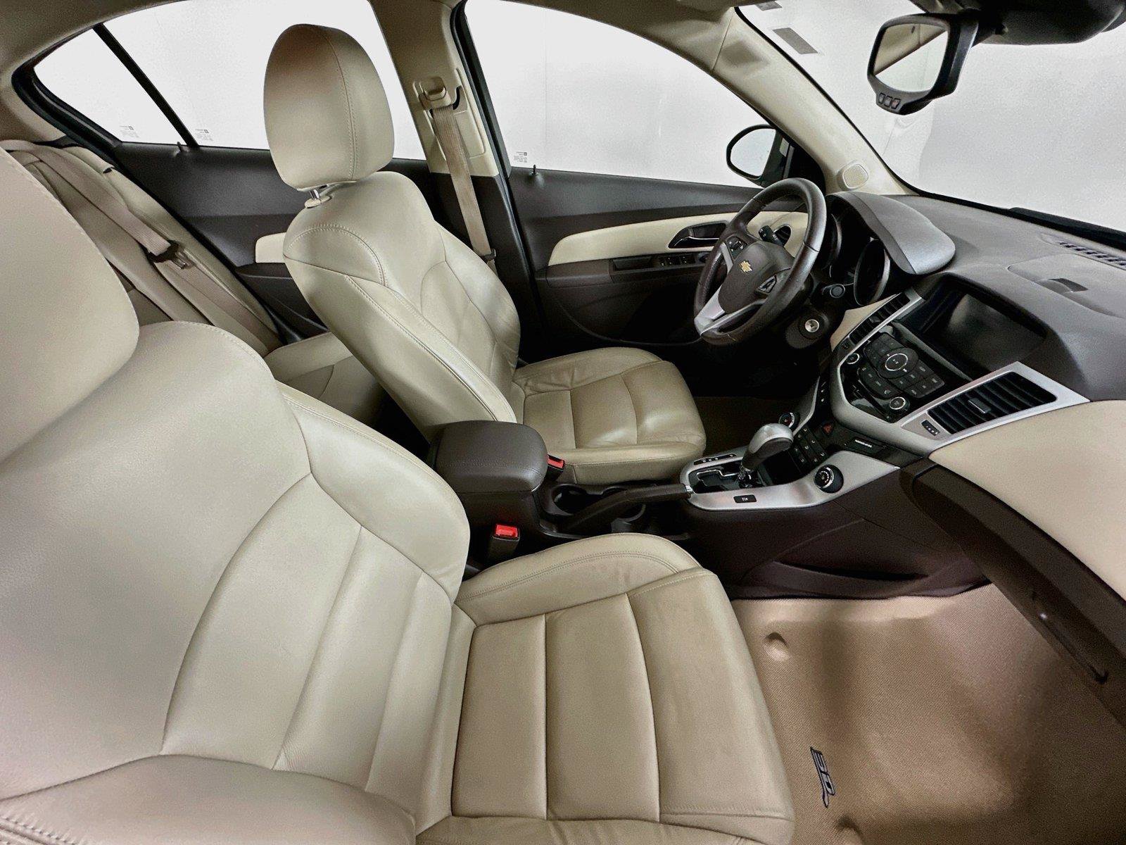 Used 2013 Chevrolet Cruze LT FWD image 26