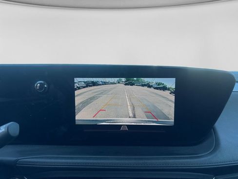 Used 2024 Buick Encore GX Preferred FWD image 11