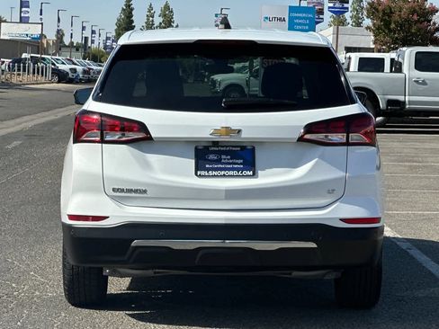 Used 2023 Chevrolet Equinox LT w/ Driver Convenience Package FWD image 8