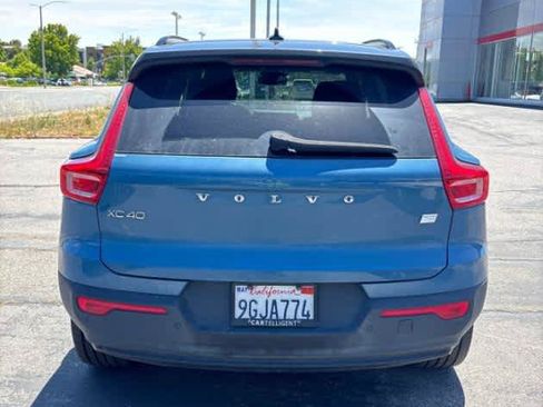 Used 2023 Volvo XC40 Recharge Plus AWD/4WD image 6