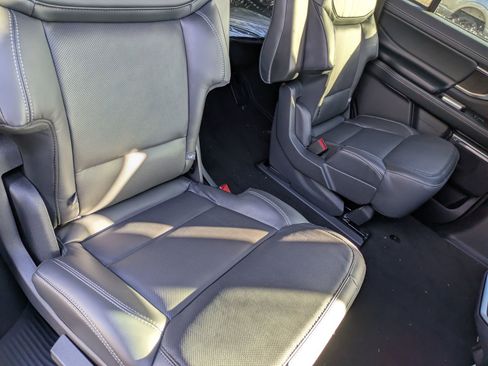 New 2025 Ford Expedition Platinum w/ Stealth Appearance Package image 34
