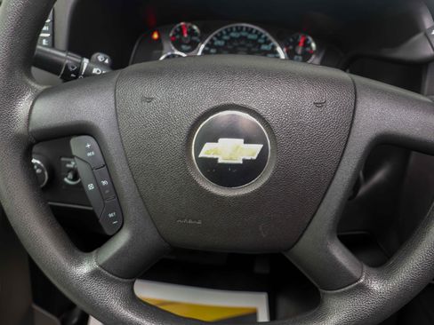 Used 2019 Chevrolet Express 3500 LT w/ LT Preferred Equipment Group RWD image 20