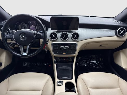 Used 2014 Mercedes-Benz CLA 250 image 20