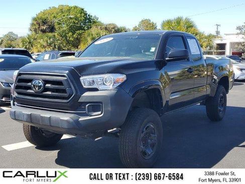 Used 2022 Toyota Tacoma SR image 2