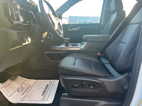 New 2026 Chevrolet Silverado 1500 LTZ w/ LTZ Premium Package image 17