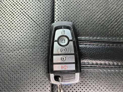 Used 2019 Ford Expedition Limited w/ Special Edition Package RWD image 42
