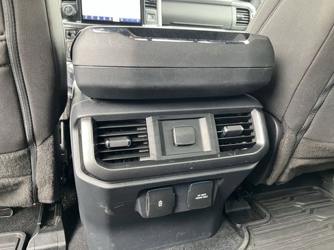 Used 2023 Ford F150 XLT w/ Equipment Group 302A High image 12