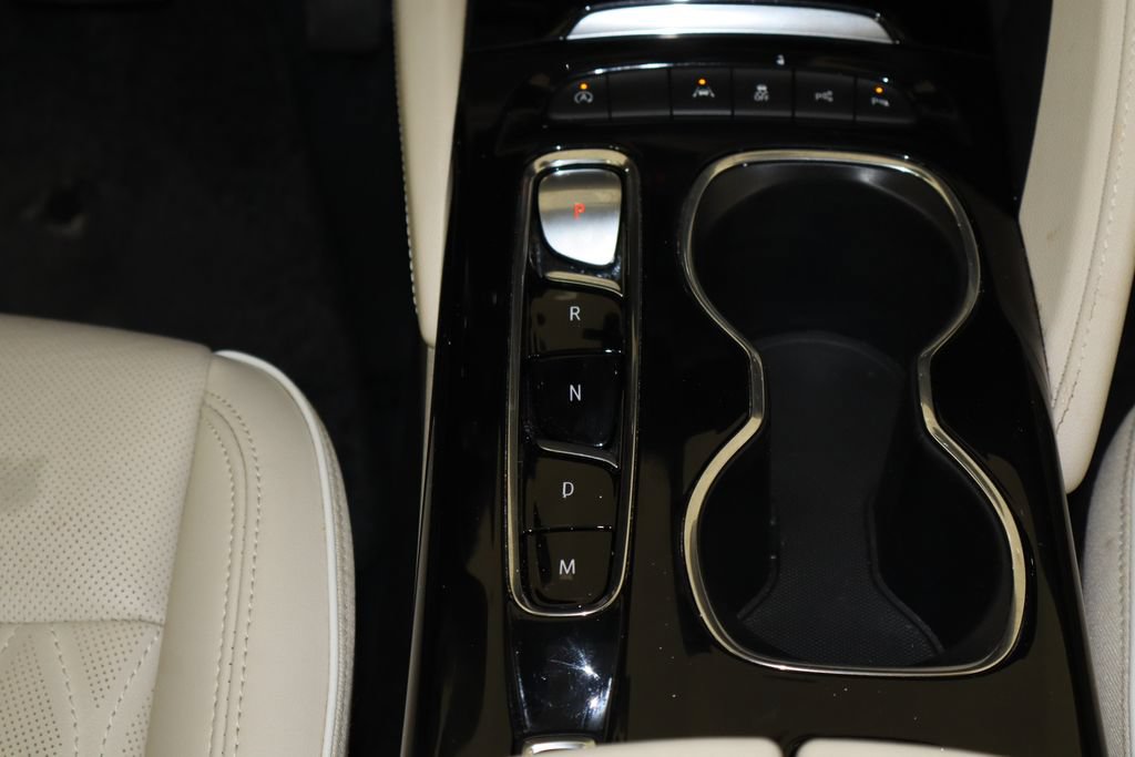 Used 2023 Buick Envision Avenir FWD image 28