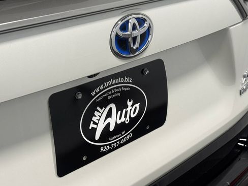 Used 2019 Toyota RAV4 XSE AWD/4WD image 5