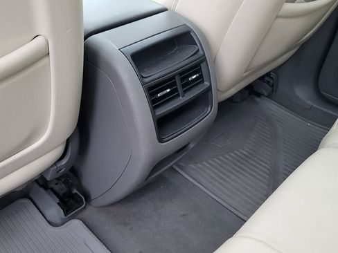 Used 2019 Cadillac XT5 Luxury image 27