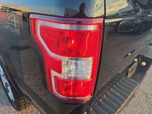 Used 2018 Ford F150 XLT w/ Equipment Group 302A Luxury image 36