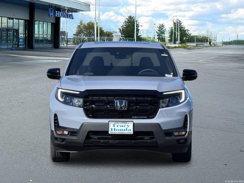 New 2026 Honda Ridgeline Black Edition image 16