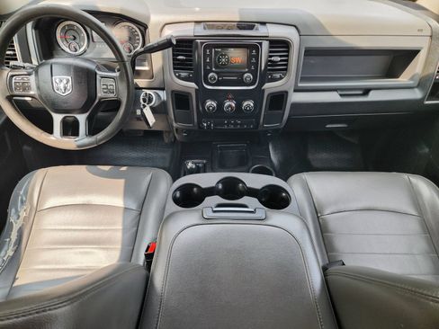 Used 2018 RAM 3500 Tradesman w/ Chrome Appearance Group AWD/4WD image 29
