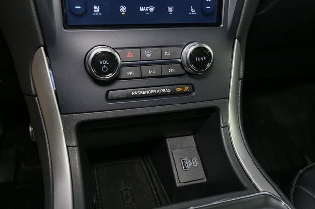 Used 2024 Ford Edge ST-Line AWD/4WD image 25