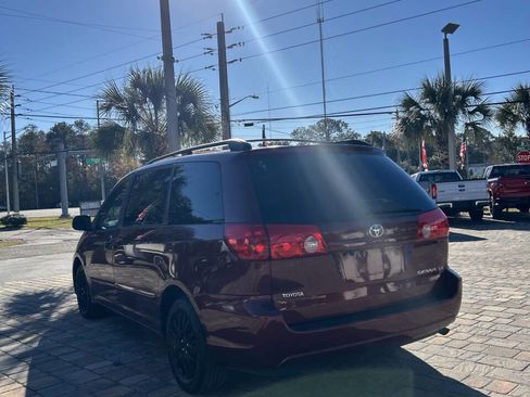 Used 2009 Toyota Sienna CE image 7