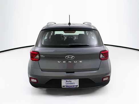 Used 2023 Hyundai Venue SEL w/ Cargo Package image 6