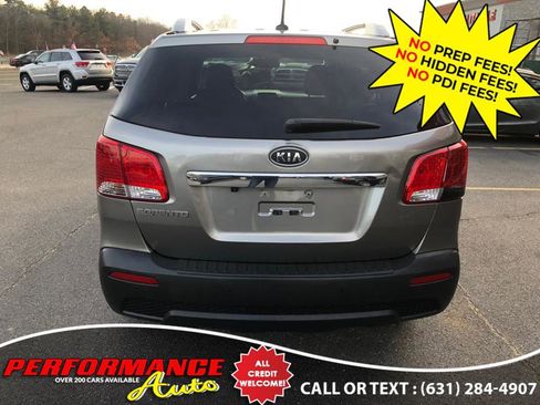 Used 2012 Kia Sorento LX w/ Convenience Pkg image 15
