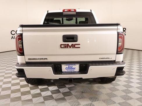 Used 2018 GMC Sierra 1500 Denali w/ Denali Ultimate Package image 23