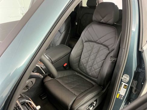 Used 2026 BMW X5 xDrive50e w/ Executive Package image 13