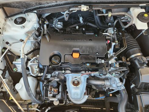 Certified 2023 Honda HR-V LX image 30