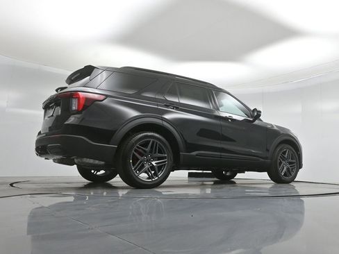 New 2026 Ford Explorer ST-Line image 49